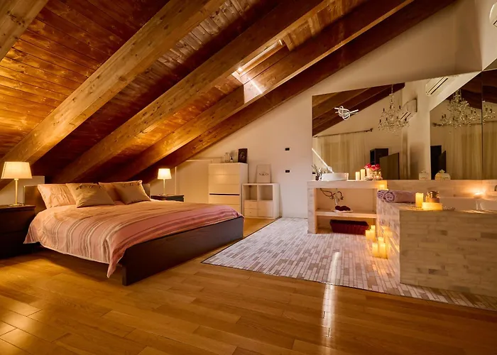 Daire Luxy Close Navigli Milano